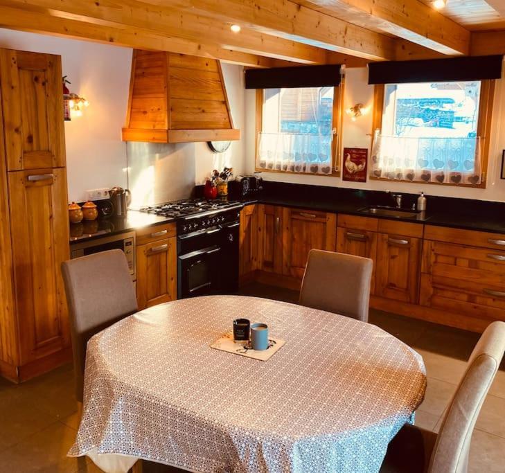 Chalet La Grange Seytroux Esterno foto